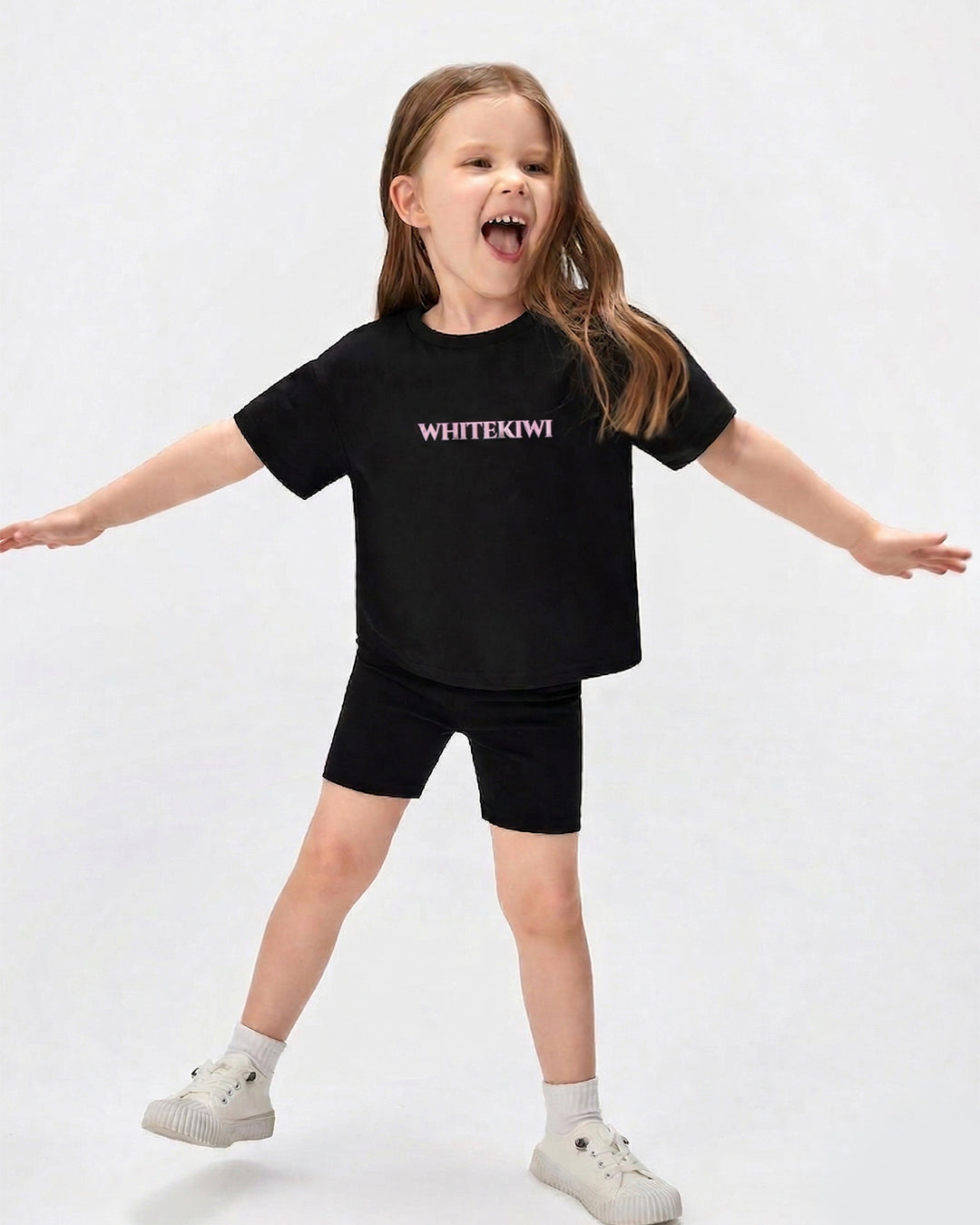Lil Snaky Tee (black)